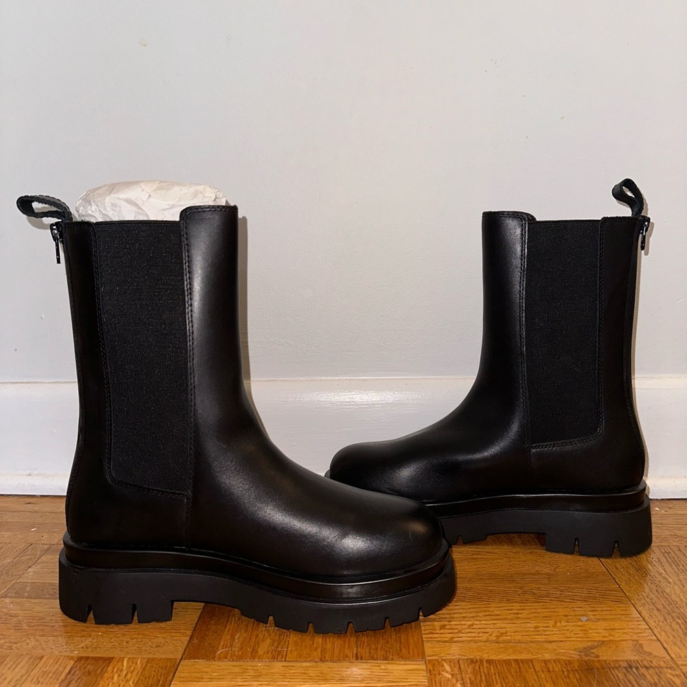 Aldo black lug boot - NEW
